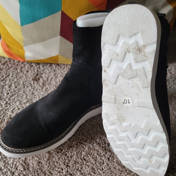 Universal Thread Ankle Boots - Picture 4 of 5